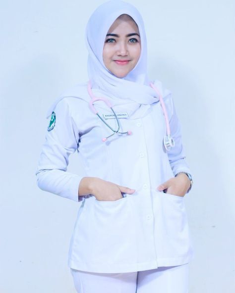 Bidan Meiliana STr.Keb